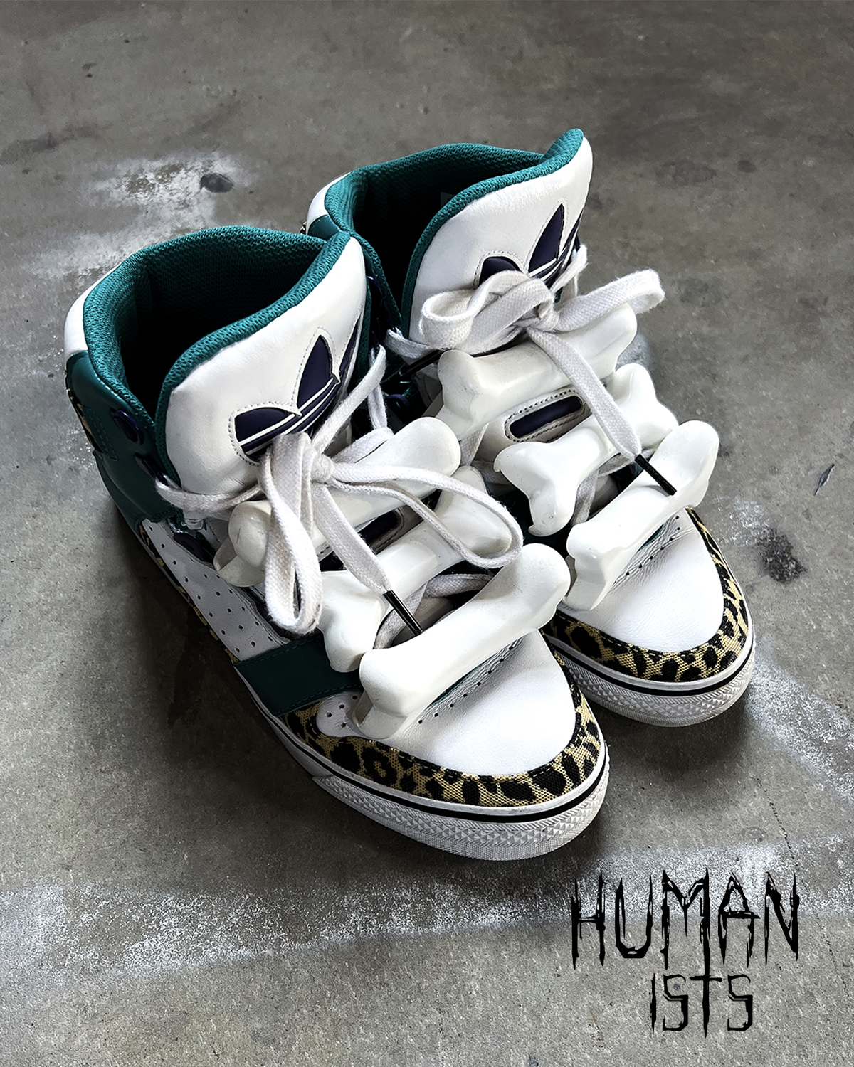 A/W11 ‘FLINTSTONES’ BONES
