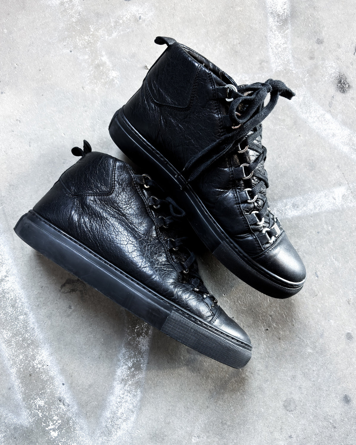 BLACK LEATHER ARENA HIGH
