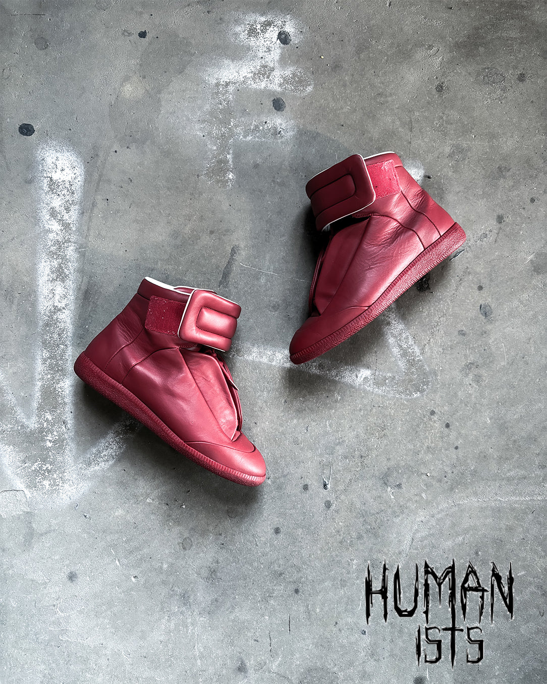 S/S16 RED HIGH TOP FUTURES
