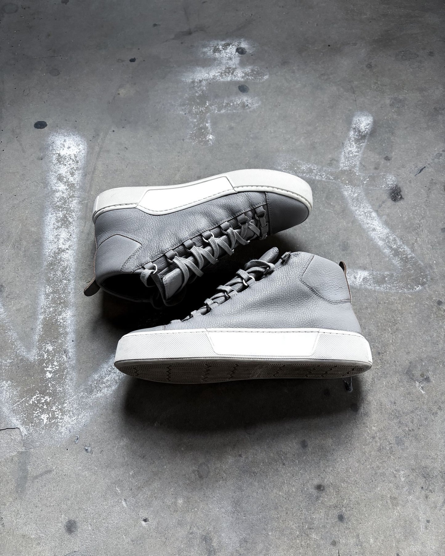 S/S17 ‘RESORT’ GREY ARENAS
