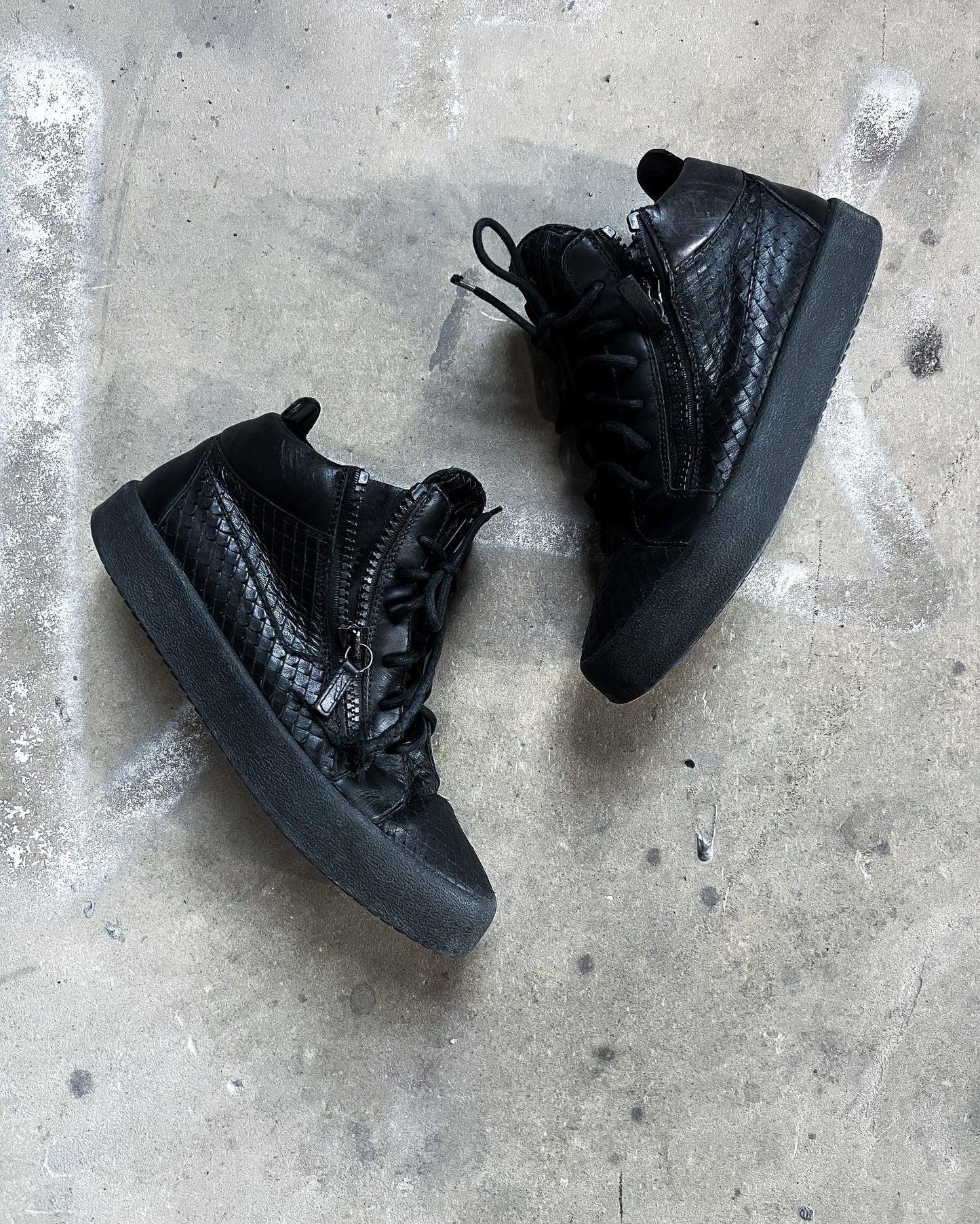 BLACK PYTHON ‘KRISS’ SNEAKERS