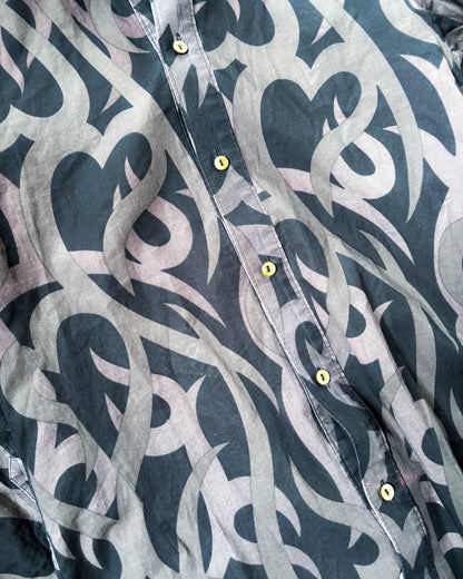 A/W04 TRIBAL HEART SHIRT