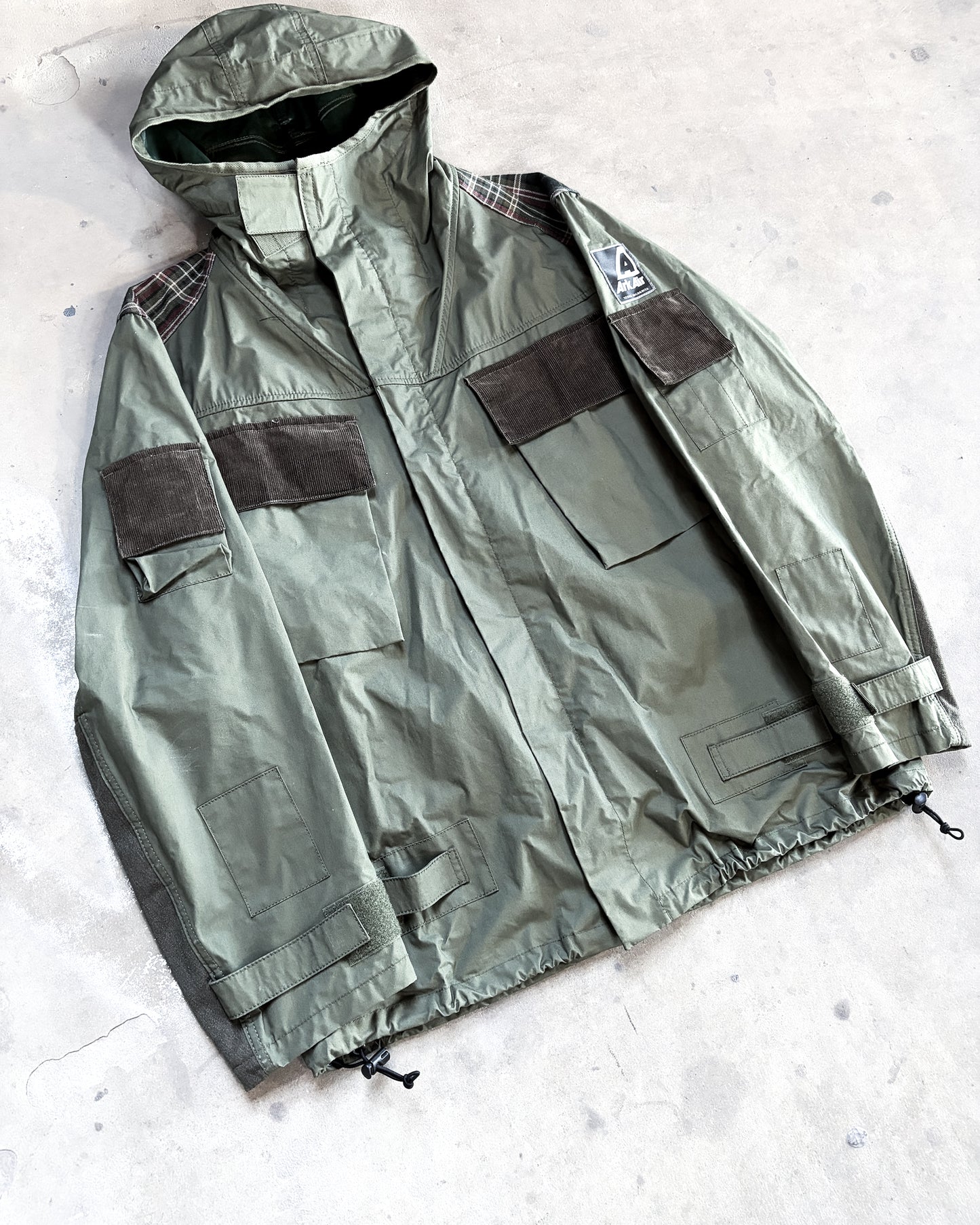 A/W19 CHECKED STORM COAT