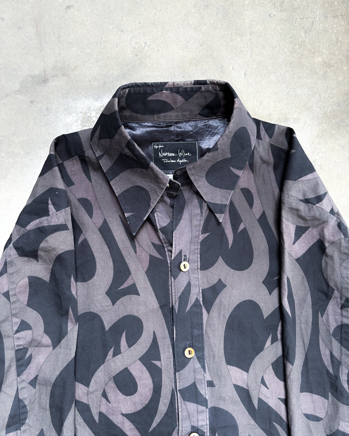 A/W04 TRIBAL HEART SHIRT