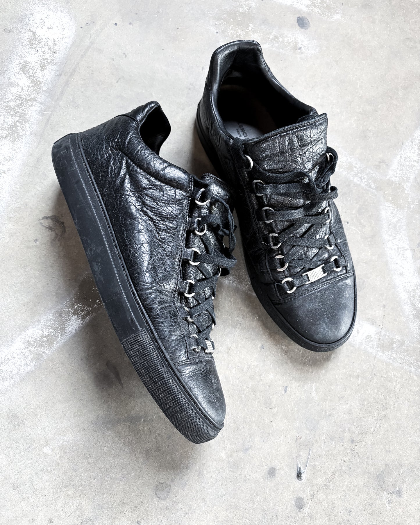 BLACK CALFSKIN ARENA LOW