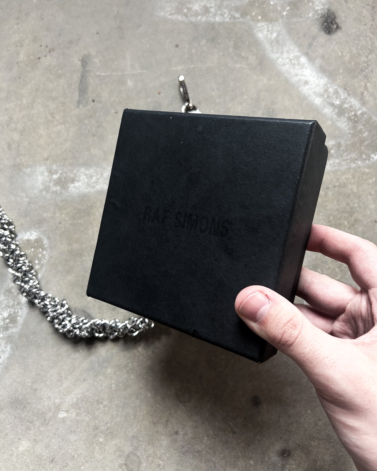 TWISTED CHERRY WALLET CHAIN