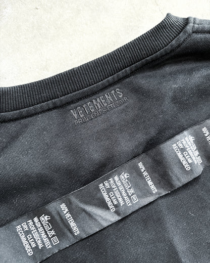 A/W18 TAPE SWEATER