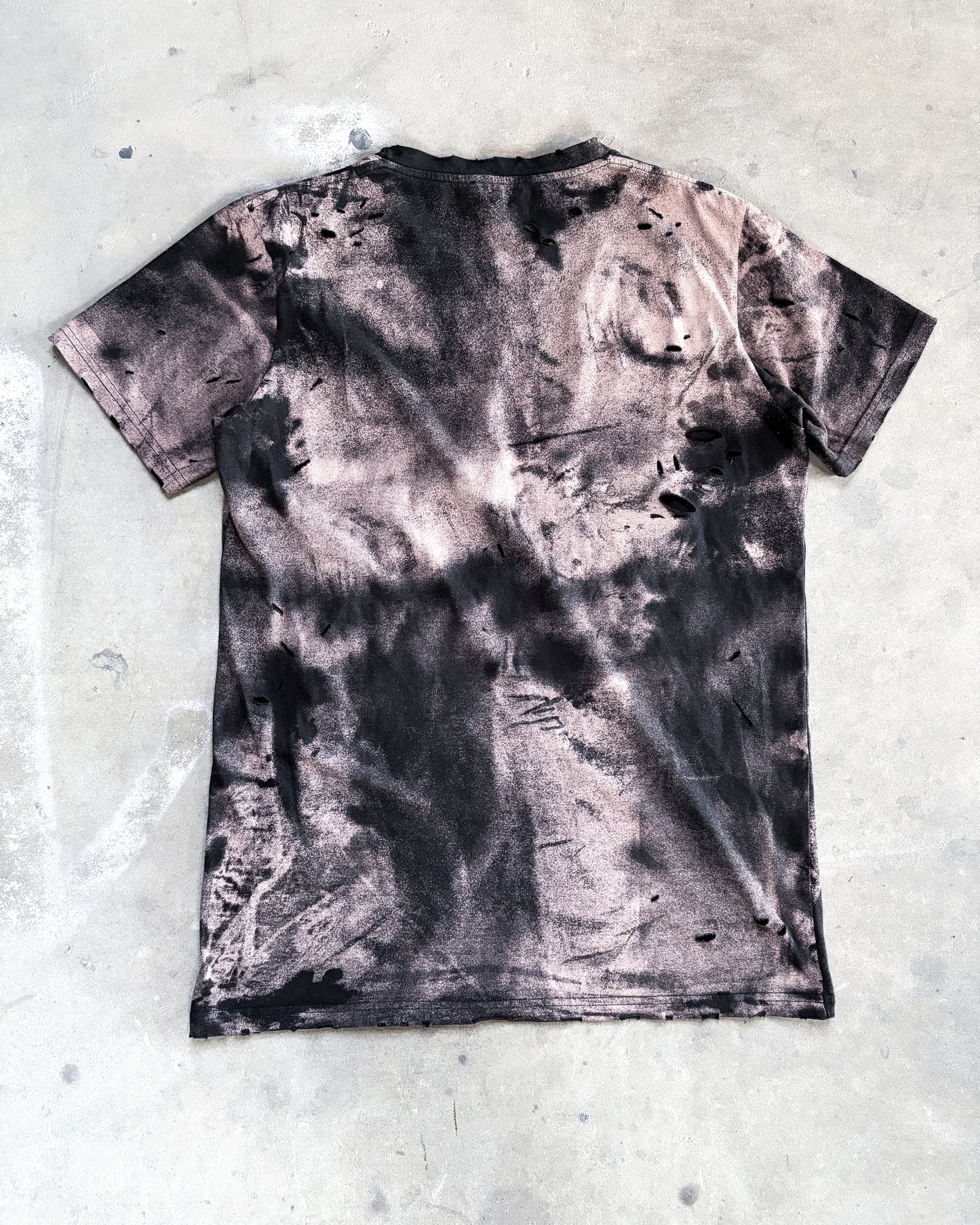 DISTRESSED TIGER T-SHIRT