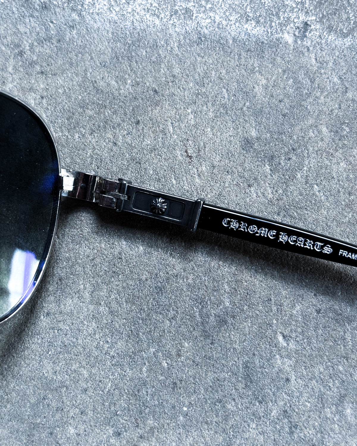 ‘GRAND BEAST’ AVIATOR GLASSES
