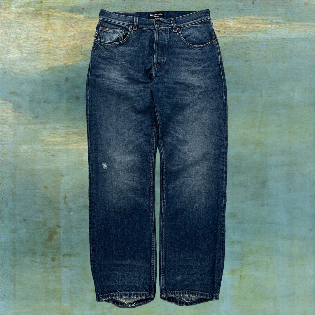 FW21 DISTRESSED DENIM