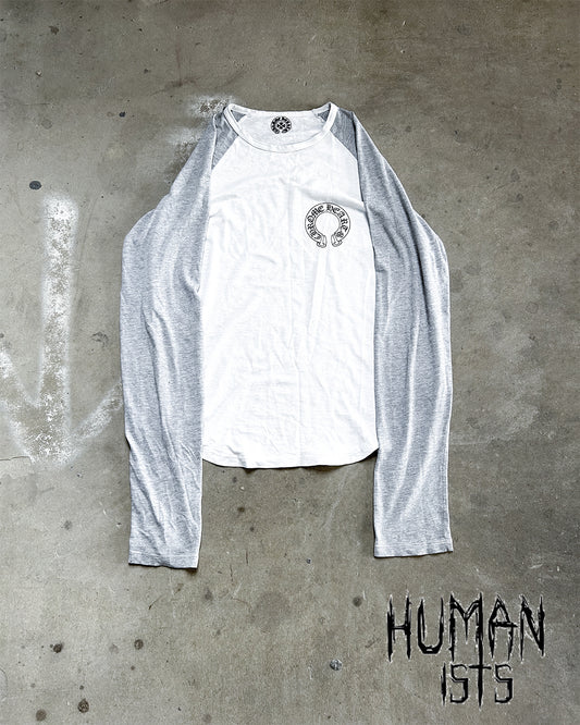 RAGLAN HORSESHOE LONGSLEEVE