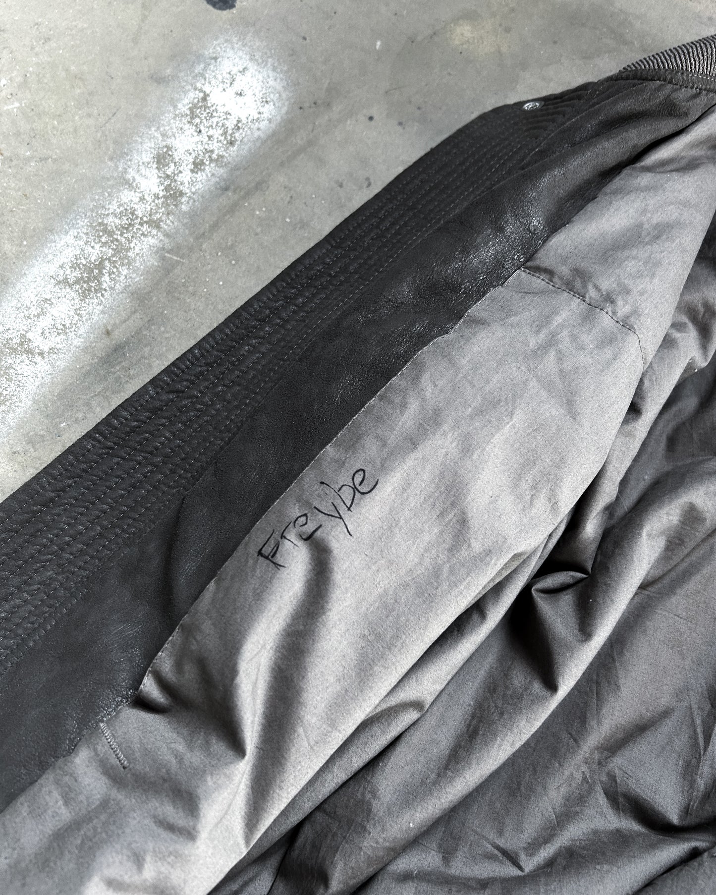 F/W18 ‘SISYPHUS’ DUST FLIGHT BOMBER