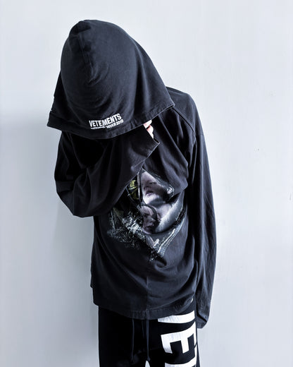 F/W18 TITANIC KISS HOODIE