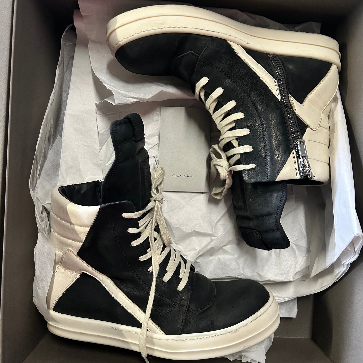 RICK OWENS SS24 LIDO WAXED GEOBASKETS