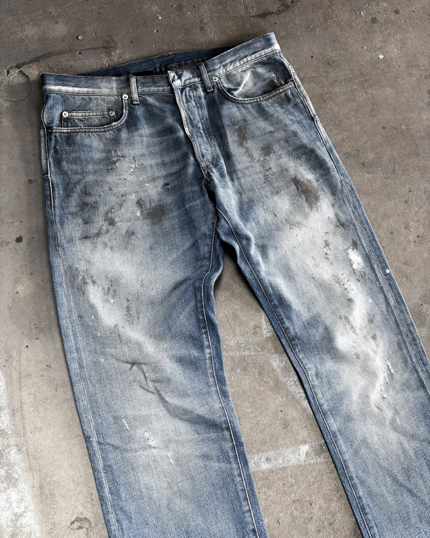 AW11 DIRTY MUDWASH DENIM
