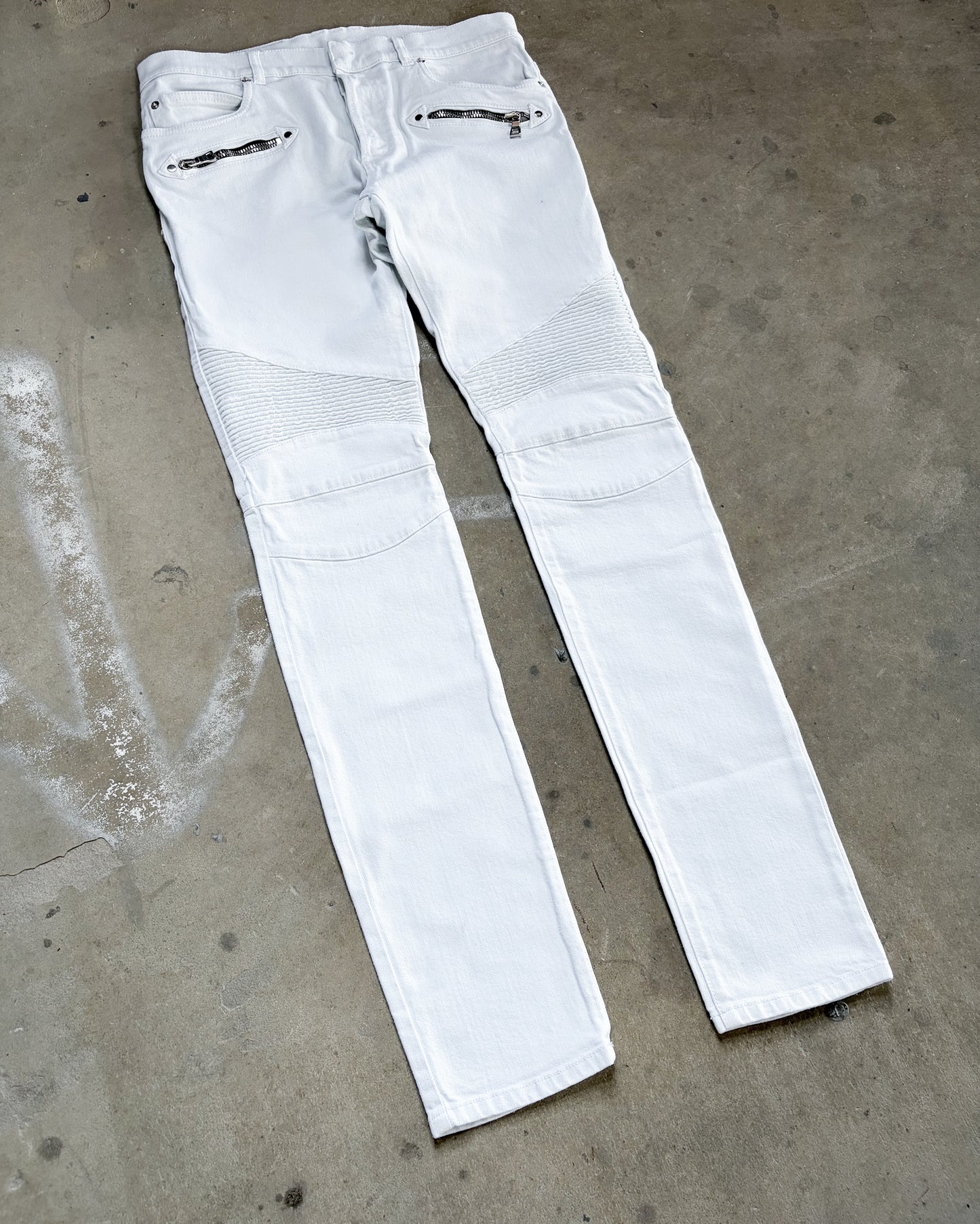 FW19 WHITE EAGLE COIN BIKER