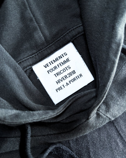 F/W18 TITANIC KISS HOODIE
