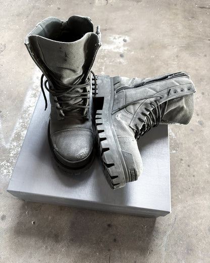 DISTRESSED KHAKI STRIKE BOOTS