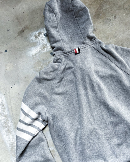 GREY 4-BAR ZIP UP