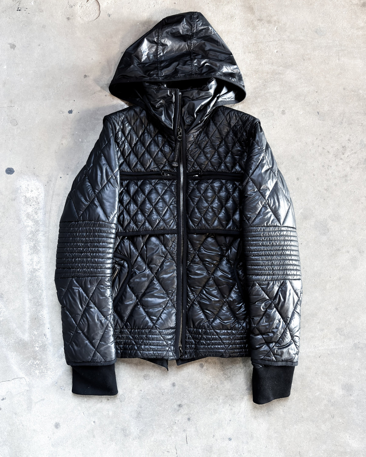 SAMPLE DIAMOND PUFFER JACKET