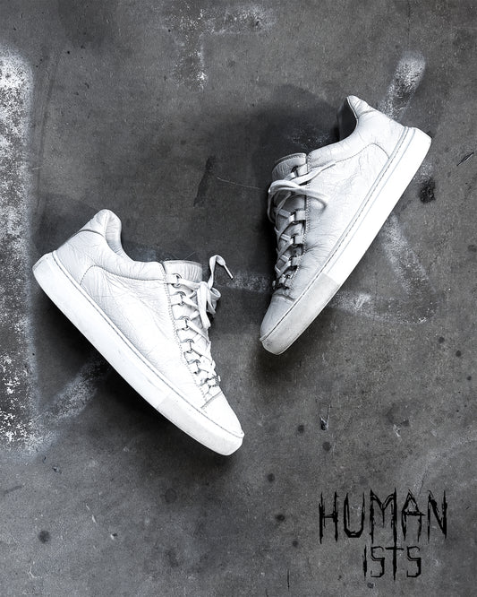 WHITE ARENA LOW