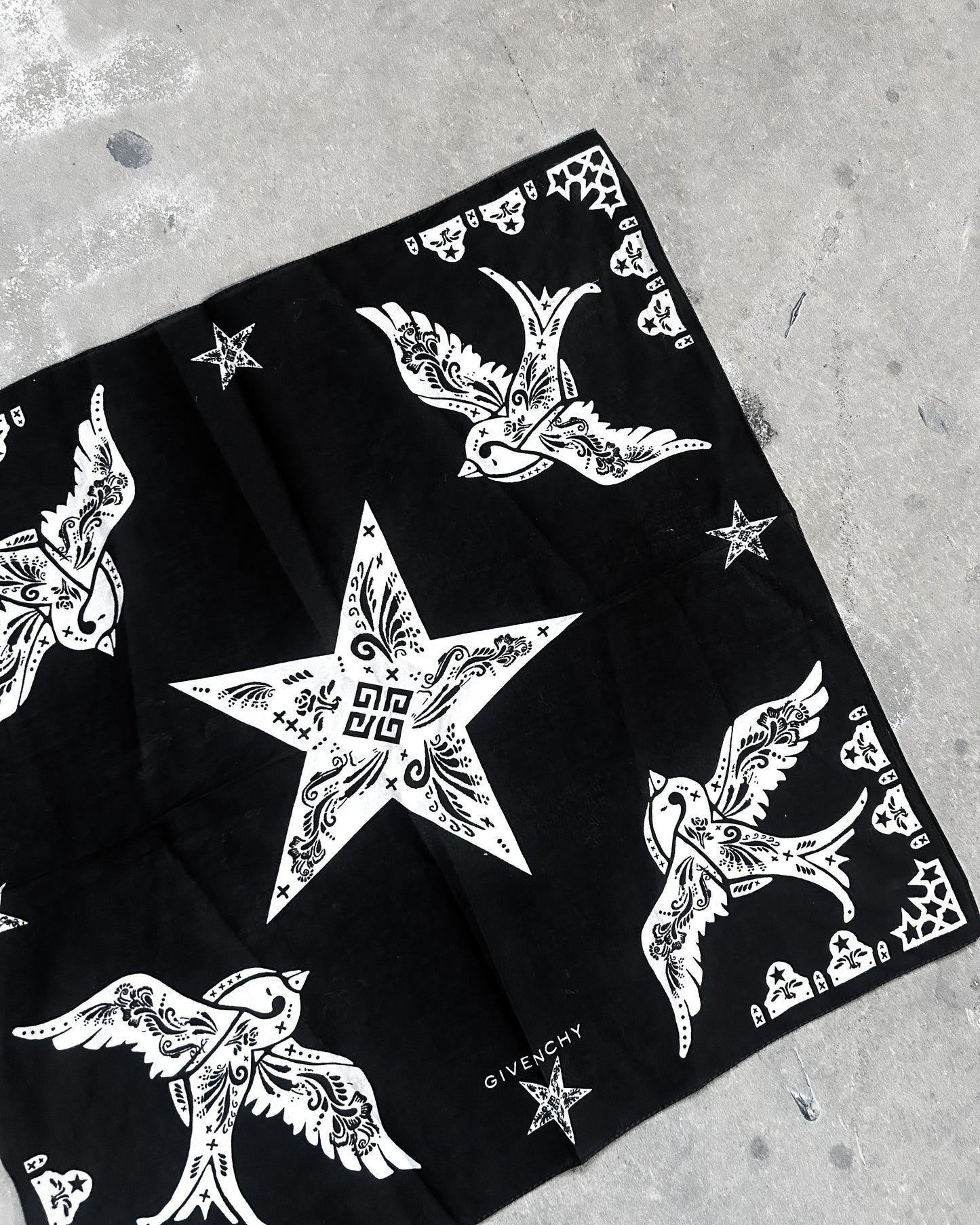 RICARDO TISCI BANDANA