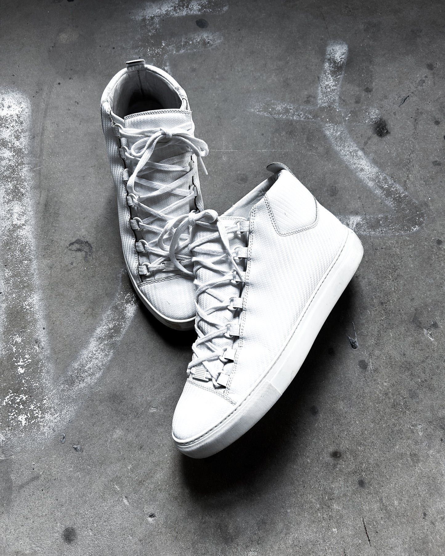 WHITE CARBON ARENA HIGH