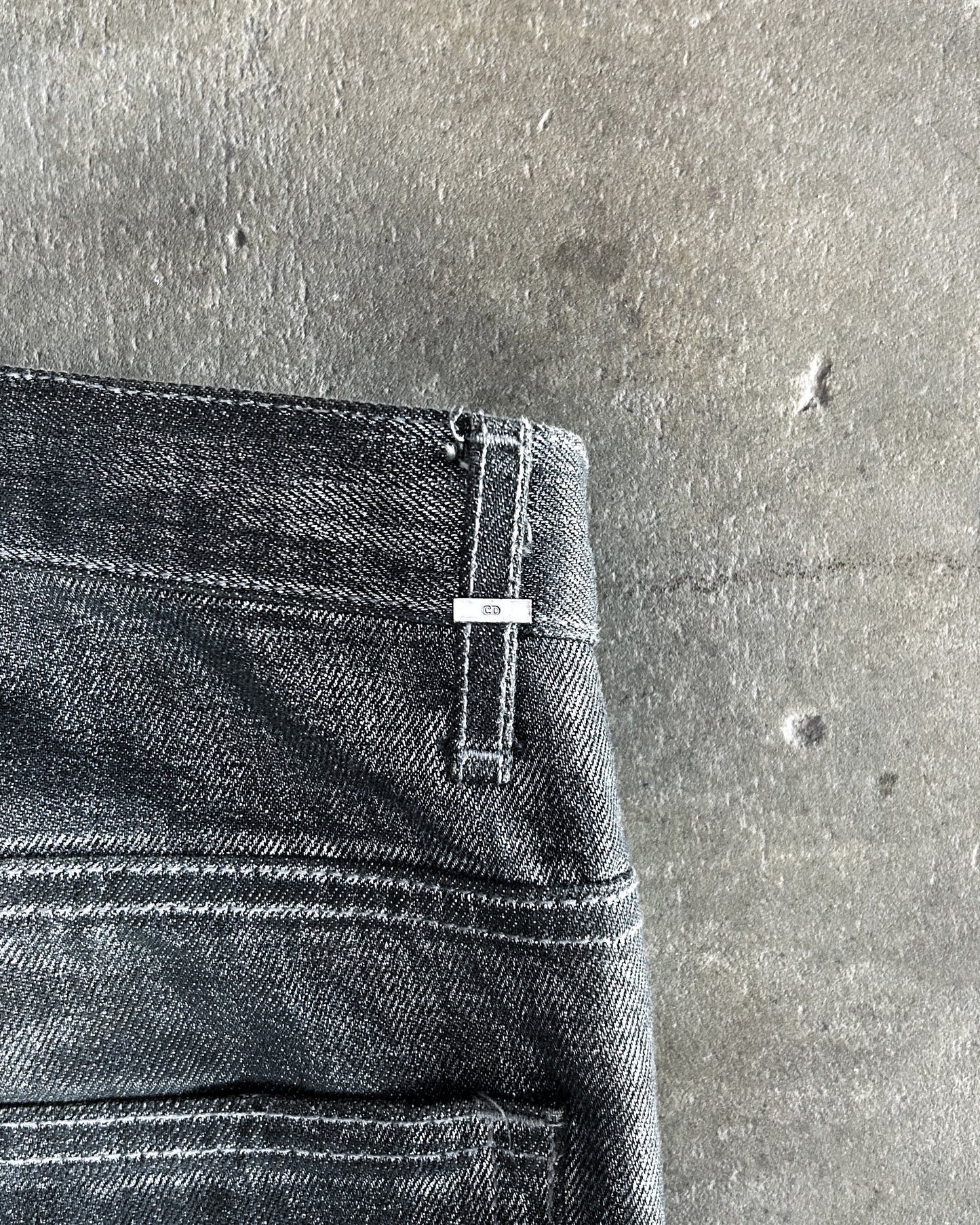 A/W06 “THESE GRAY DAYS” RADIOACTIVE DENIM