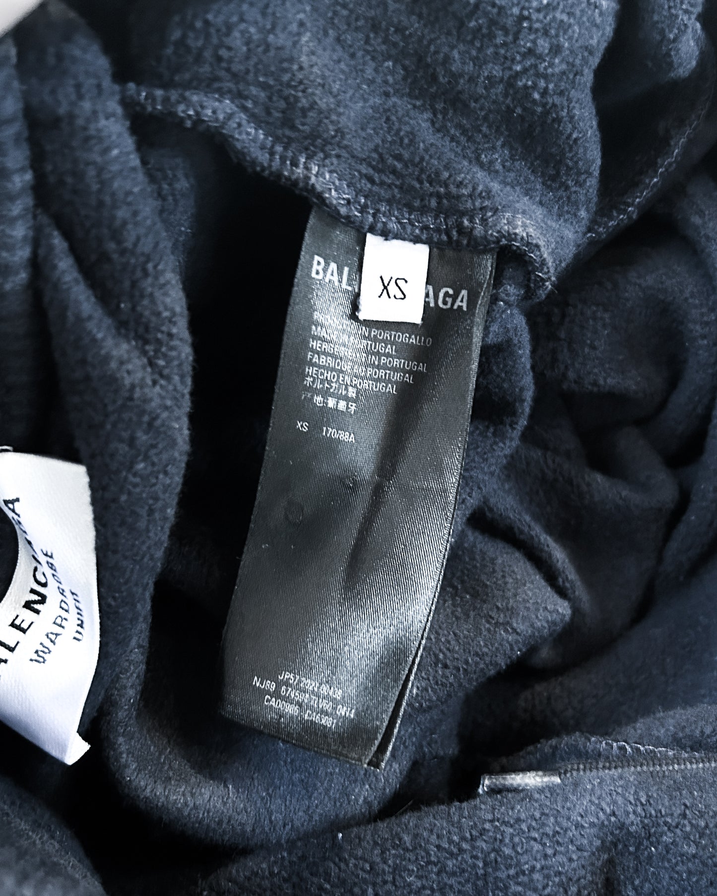 FW21 CREST SWEATPANTS