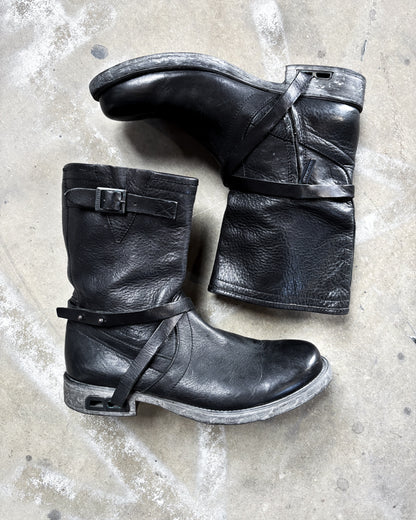 AW98 B-HEEL HARNESS BOOTS