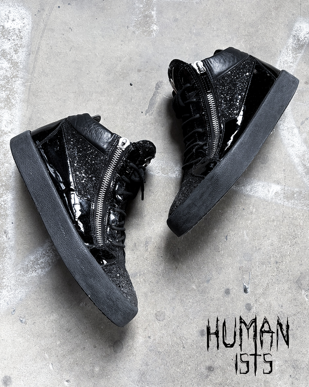BLACK GLITTER ZIP HIGH TOPS