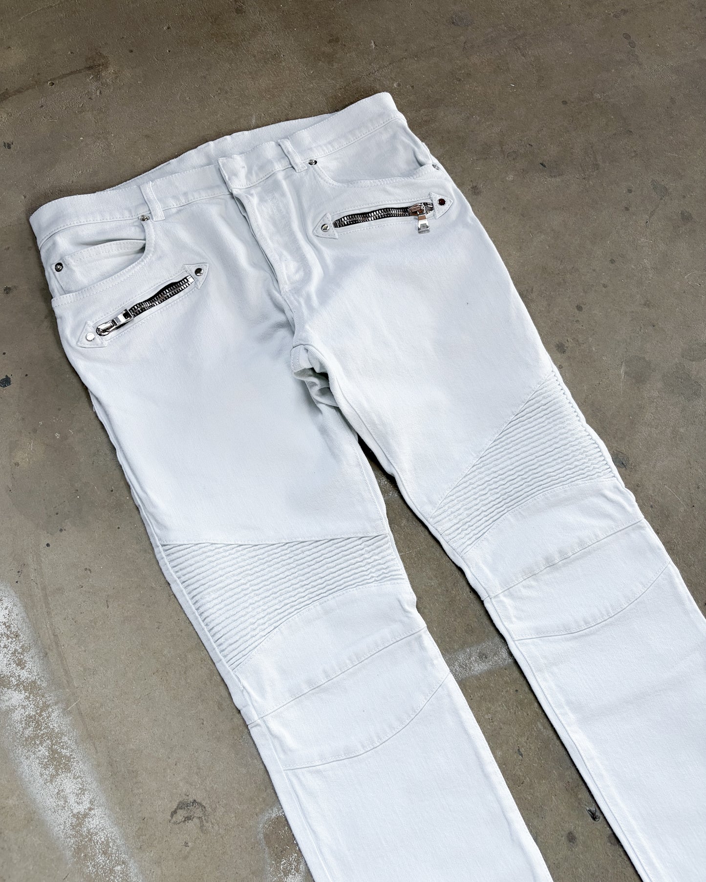 FW19 WHITE EAGLE COIN BIKER