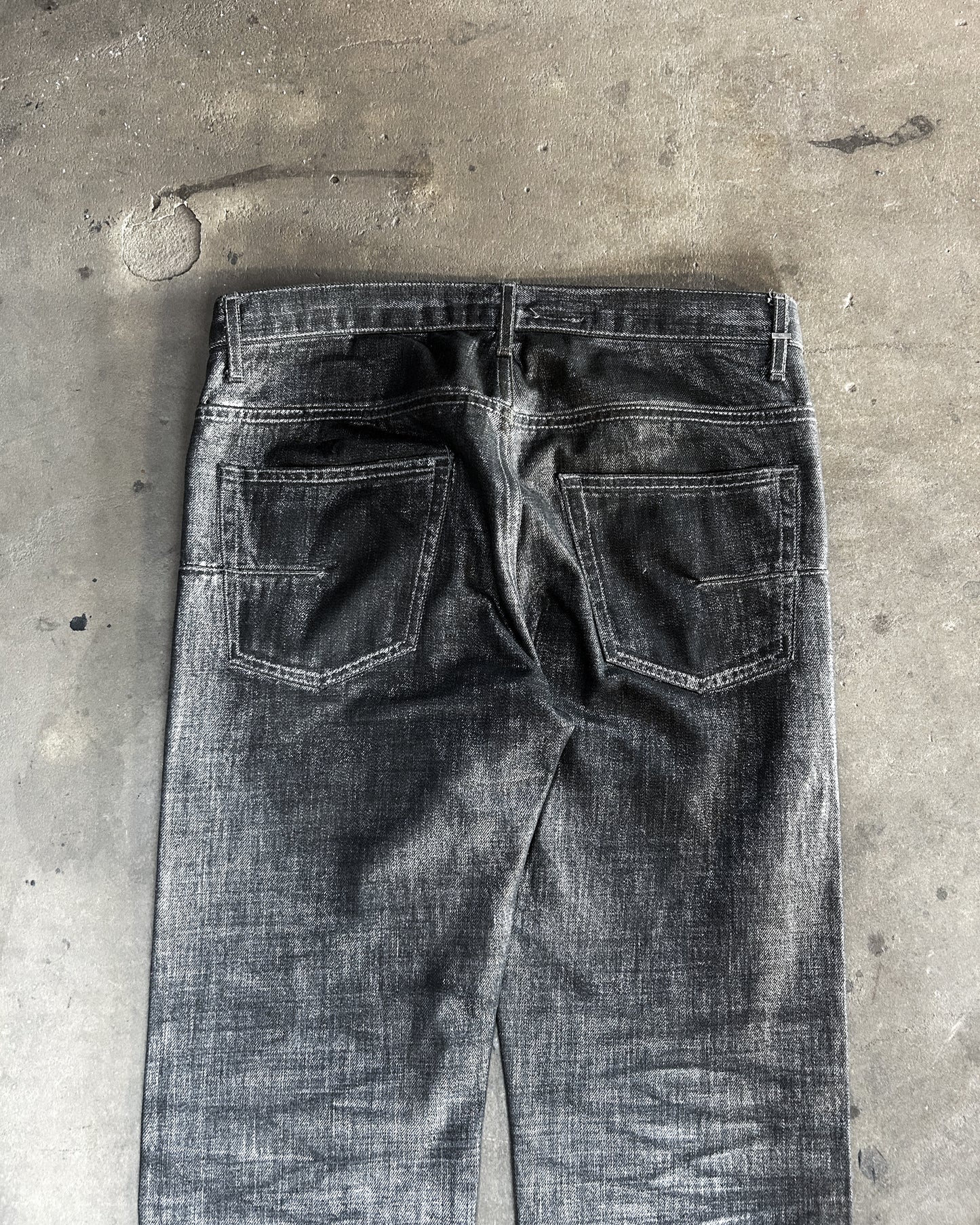 A/W06 “THESE GRAY DAYS” RADIOACTIVE DENIM