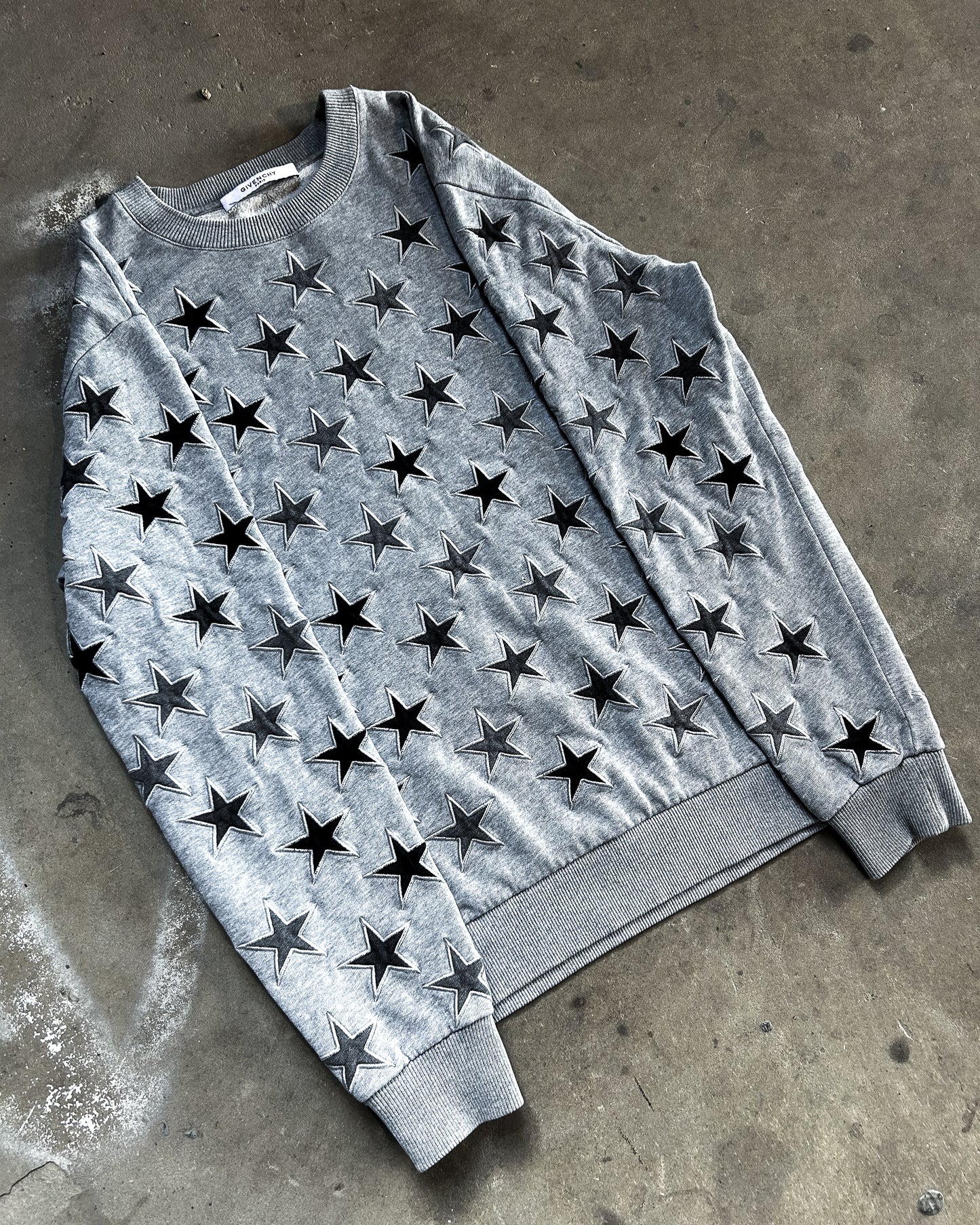 A/W16 ALL OVER STAR JUMPER