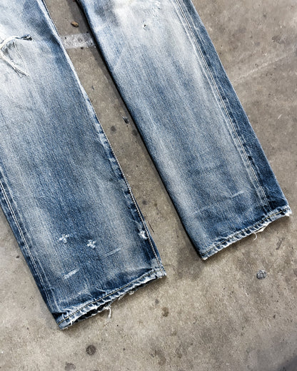 THRASHED STUDDED DENIM