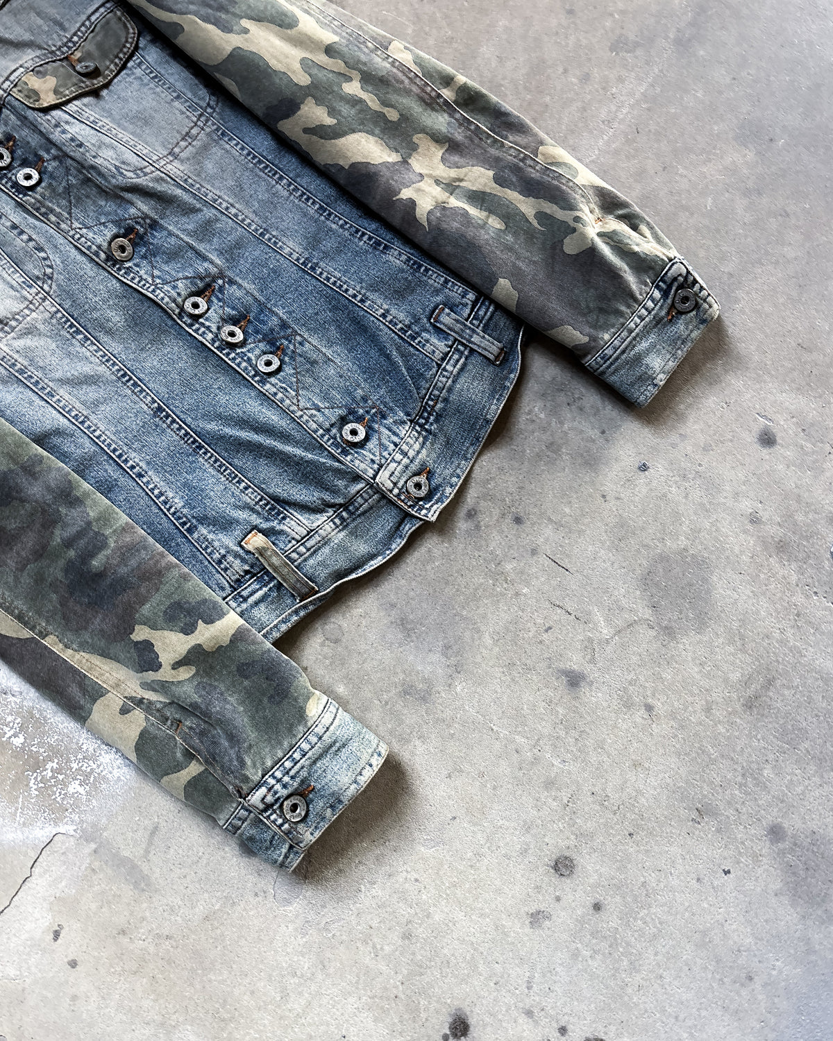 A/W03 HYBRID CAMO DENIM JACKEY