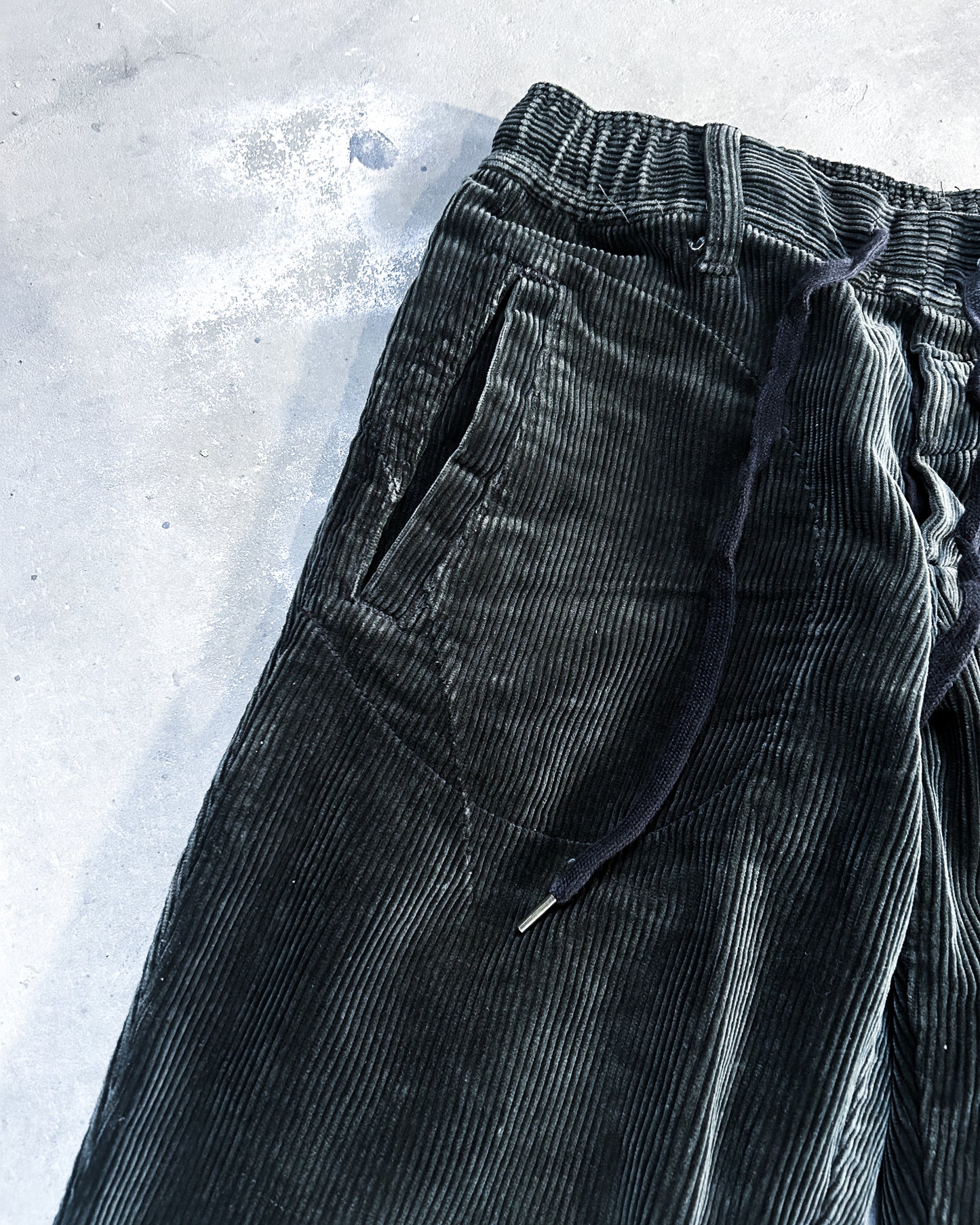 F/W08 WIDE CORDUROY PANTS