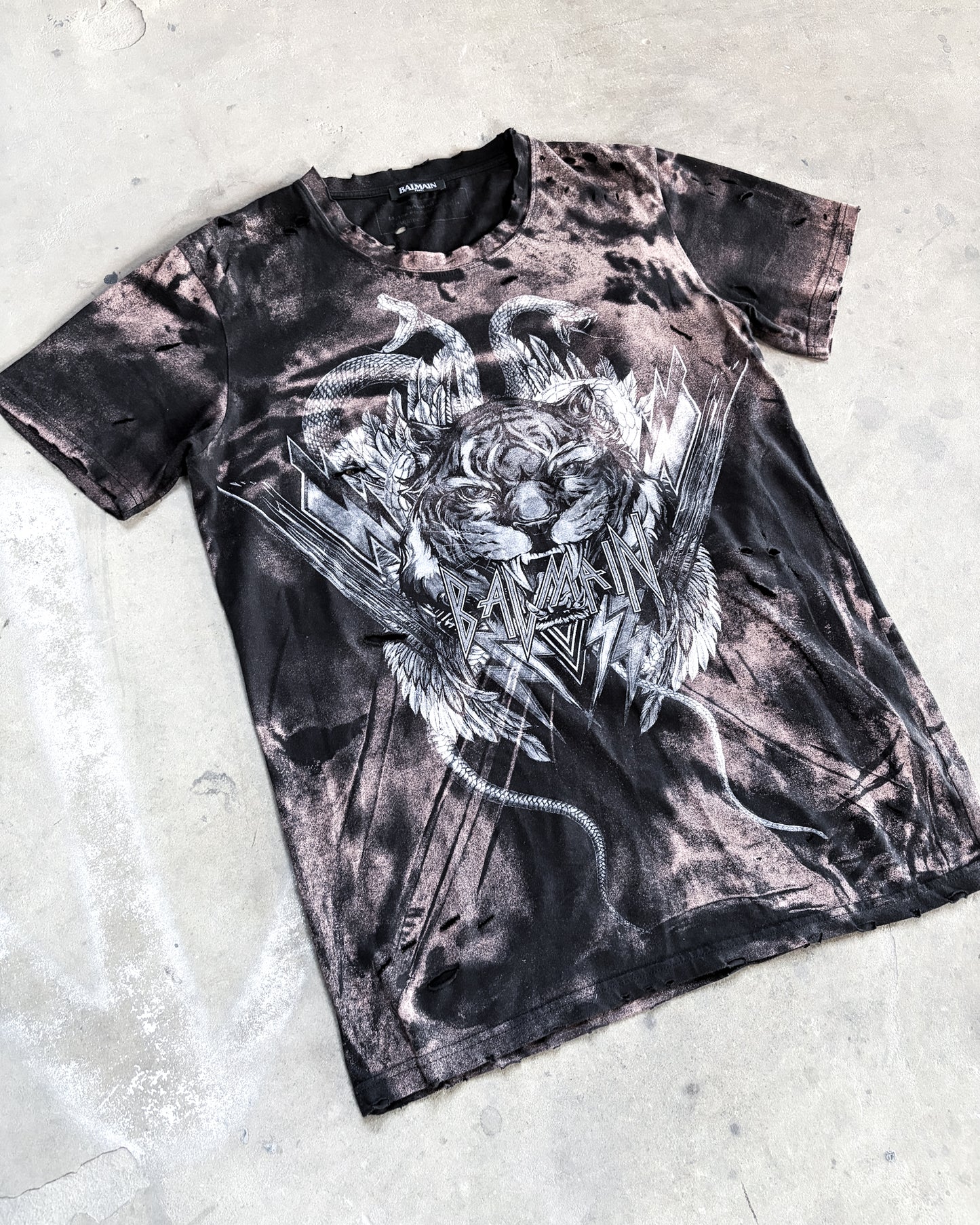 DISTRESSED TIGER T-SHIRT