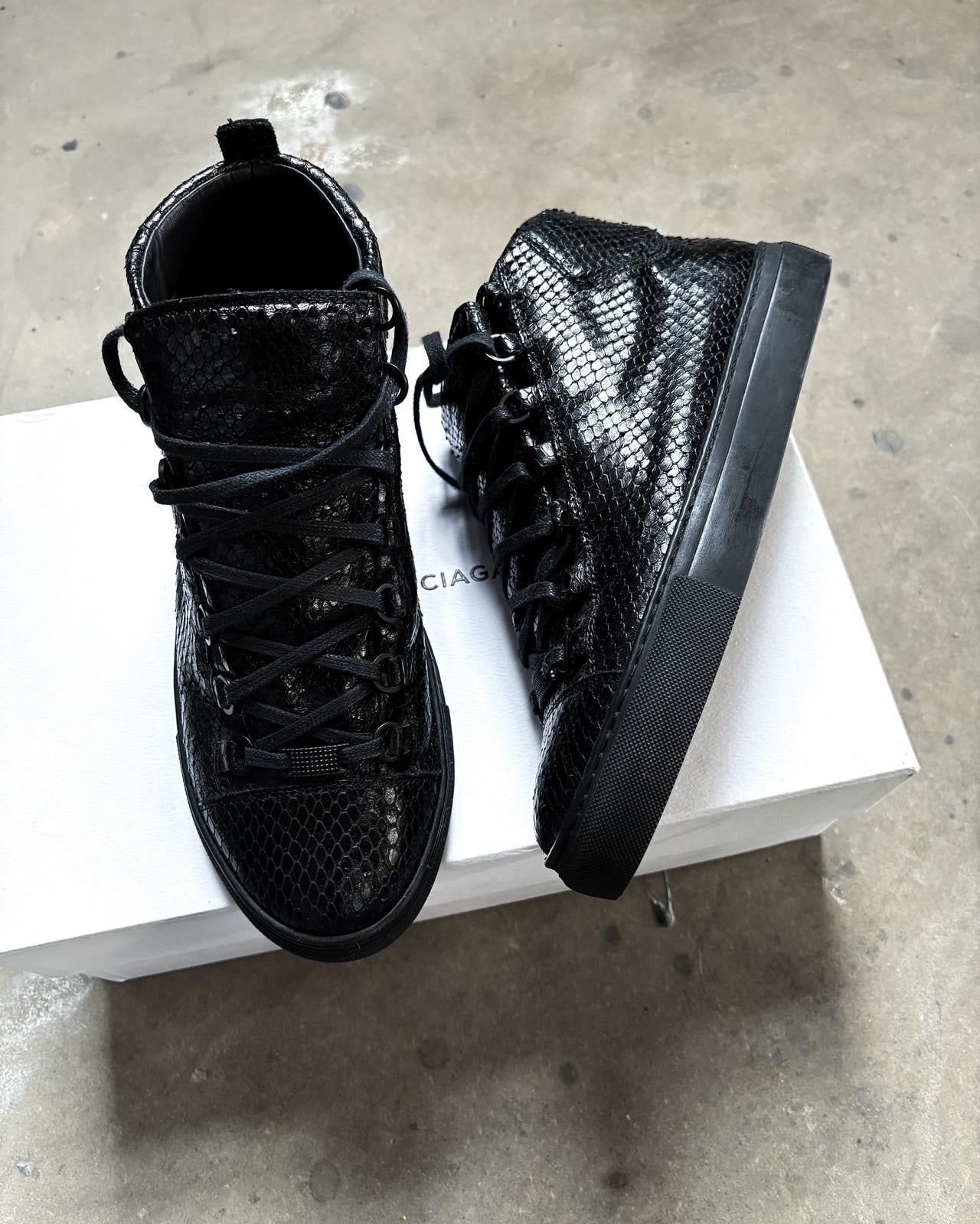 BLACK PYTHON ARENAS