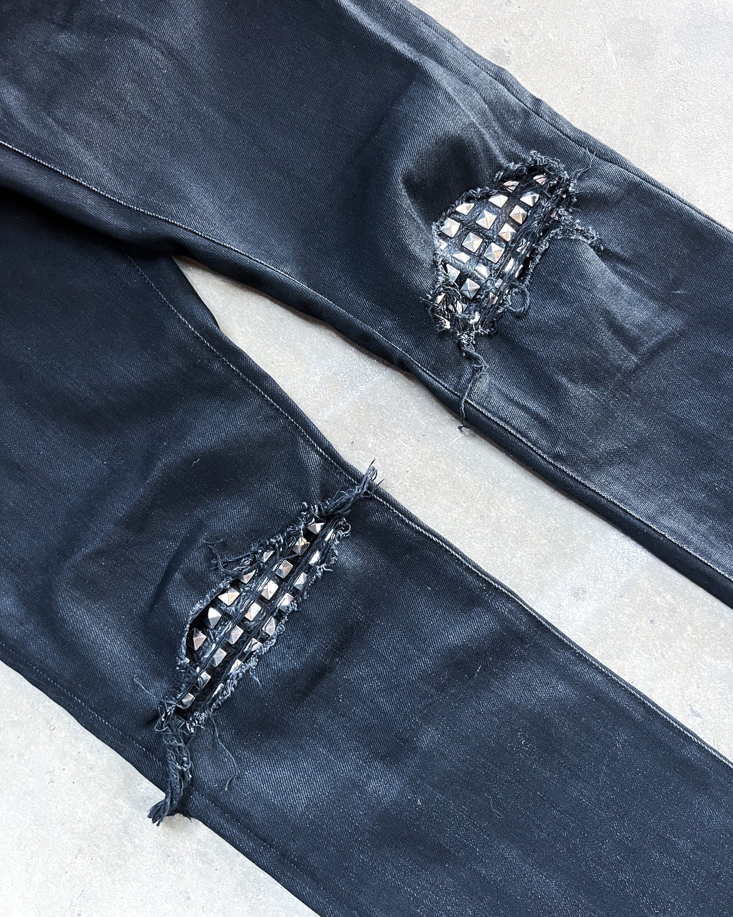 S/S16 STUDDED KNEE D02 DENIM BY HEDI SLIMANE