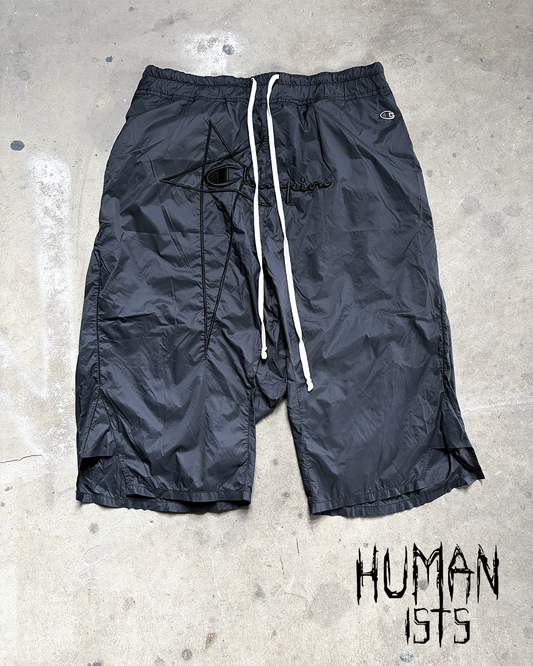 CHAMPION PENTAGRAM NYLON SHORTS
