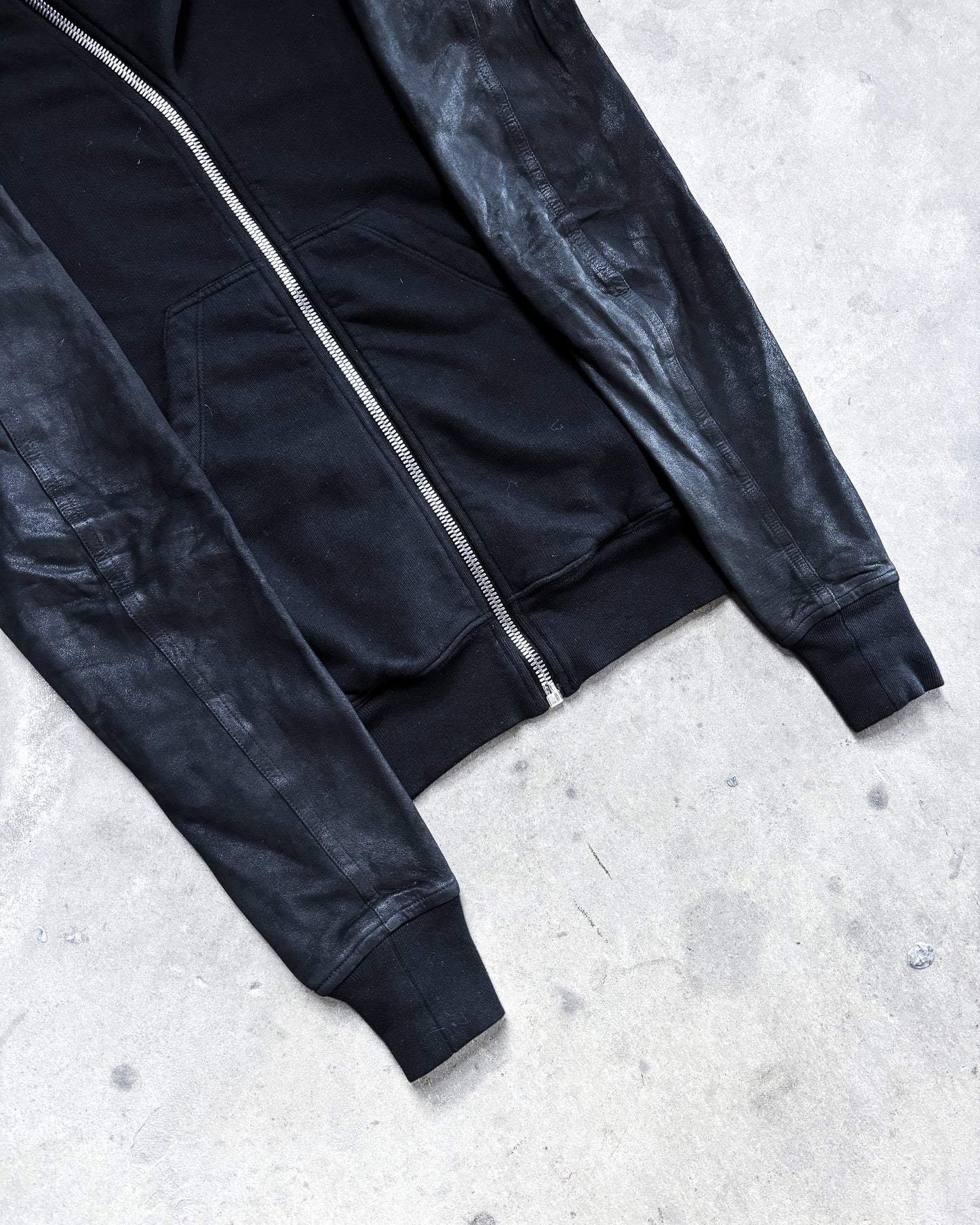 F/W16 LAMBSKIN SLEEVE MOUNTAIN HOODIE