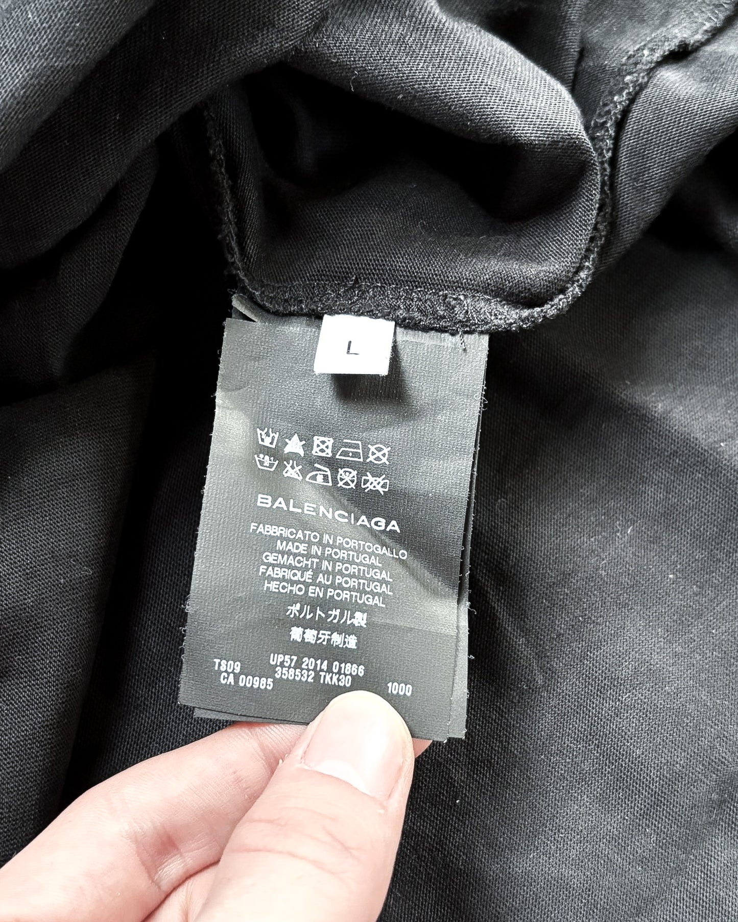 SS14 BLACK NATURE LONGSLEEVE