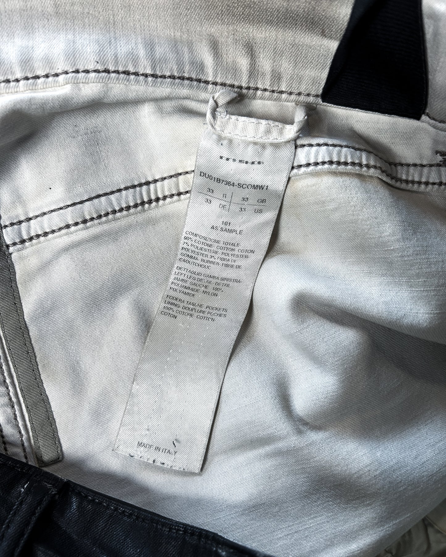 SAMPLE WAXED DECONSTRUCTED TYRONE DENIM