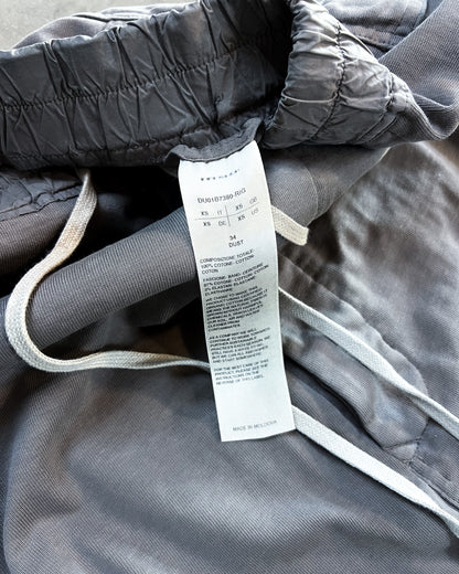 DUST POD SHORTS
