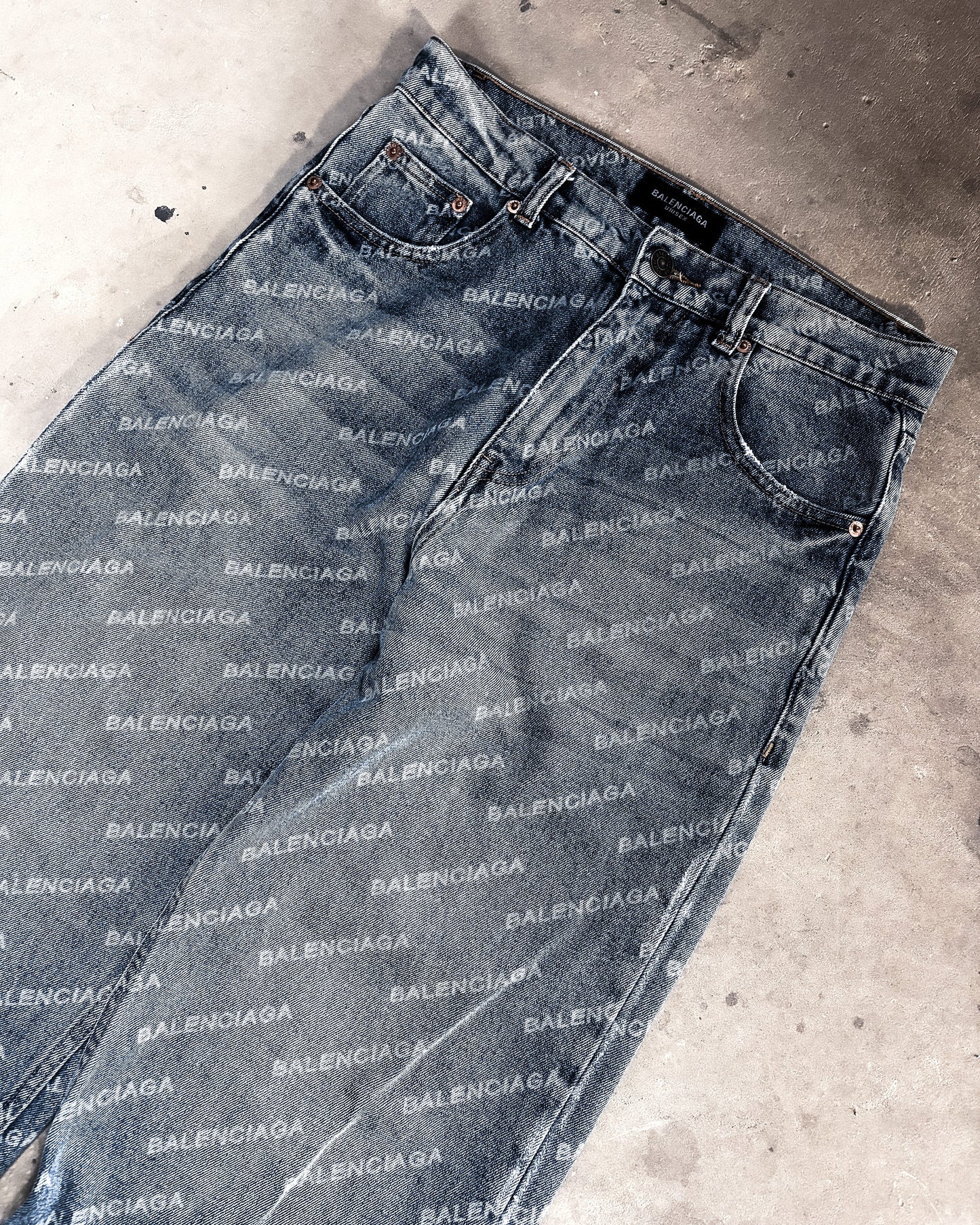 F/W22 MONOGRAM BAGGY DENIM