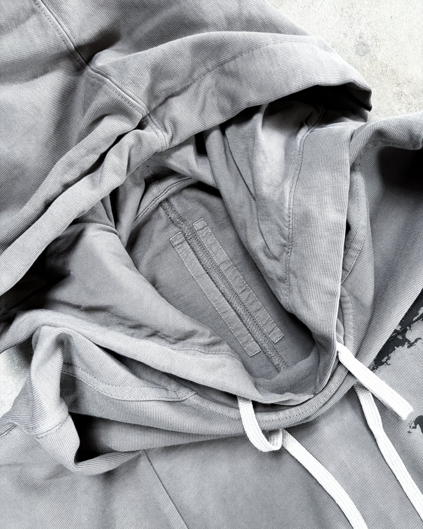 S/S20 DUST SHORT SLEEVE HOODIE