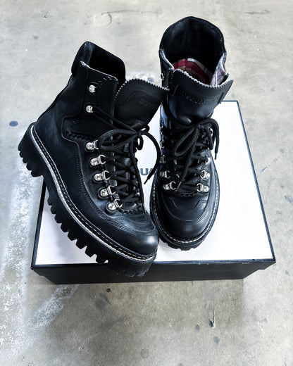 A/W22 BLACK CANADIAN HIKING BOOTS