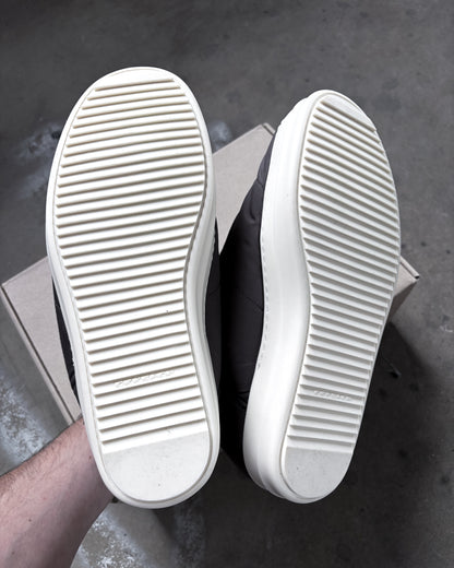 F/W23 PUFFER SLIP ON RAMONES
