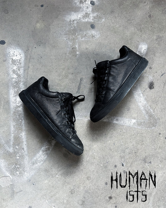 BLACK ARENA LOW